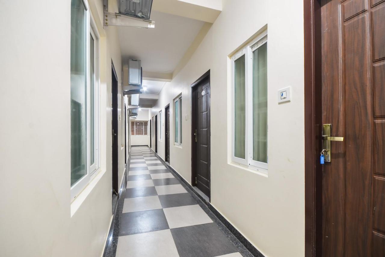 Hotel Oyo 70250 Royal Residency Nāmakkal Esterno foto
