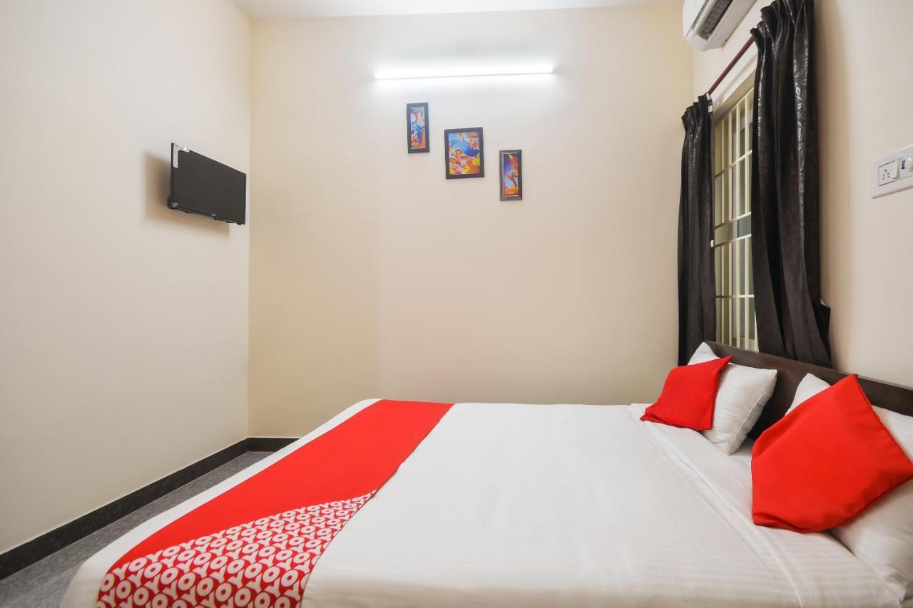 Hotel Oyo 70250 Royal Residency Nāmakkal Esterno foto